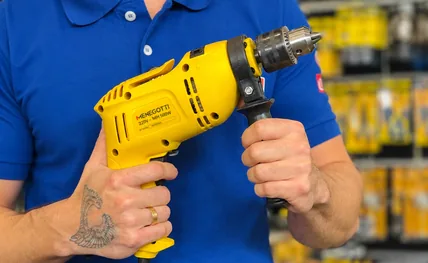 Setor de ferramentas e equipamentos da Toda Obra Home Center em Campina Grande