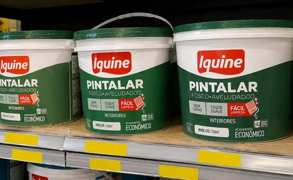 Setor de tintas da Toda Obra Home Center em Campina Grande